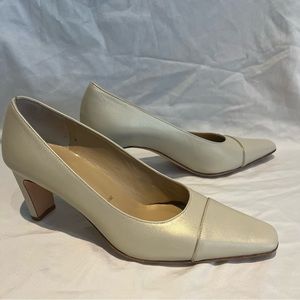 Amalfi Cream Evening Pumps | Size 9.5 | New